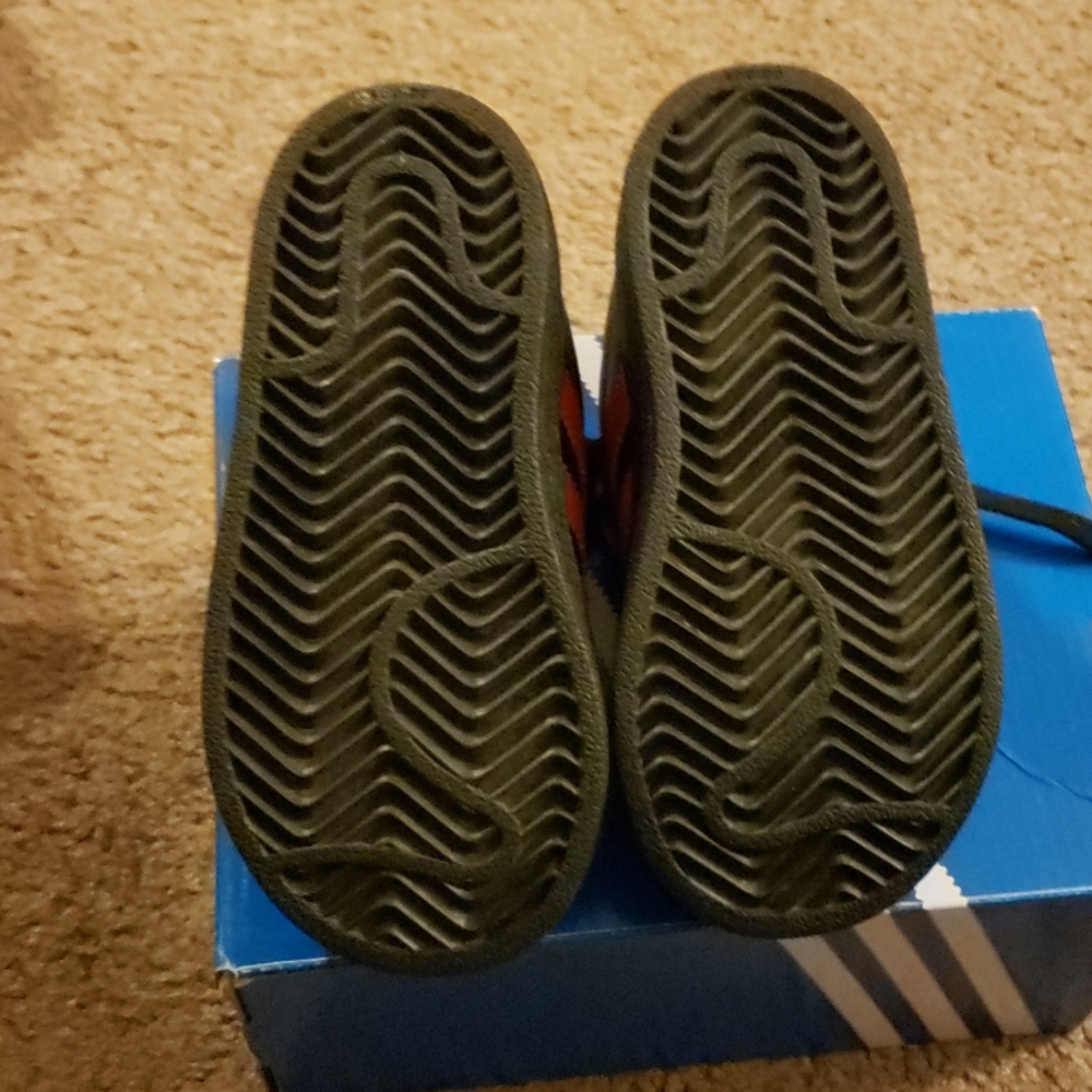 Toddler shoes - Picture 3 of 3